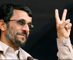 Ahmedinejad: Bölgede NATO'ya gerek yok