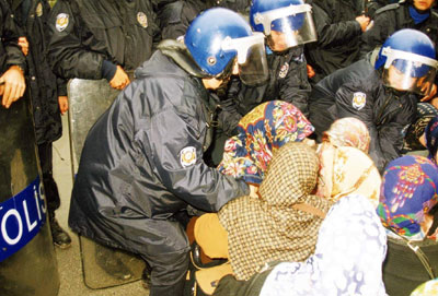 İşte polisten polise numaralı kask cevabı