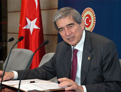 Onur Öymen: Bakan bana ne diyemez