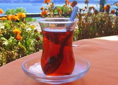 Sinirleri yatıştırmaya yardımcı olan çay