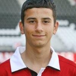 Arsenal'li Türk yıldızı da kaçırdık