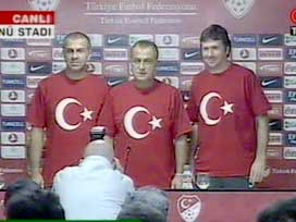 Fatih Terim'den ayyıldızlı show