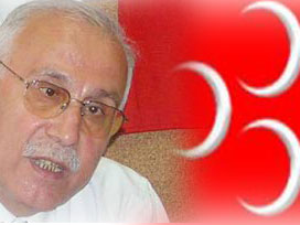 'Türküm demeyen başbakanımız var'