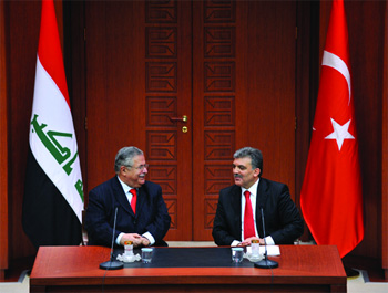 Türk heyetinin Talabani ile görüşmeleri bitti