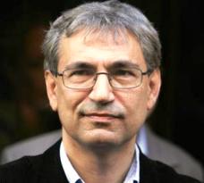 Orhan Pamuk'a 'Küresel büyükelçi' benzetmesi