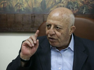 Ahmet Kurey'den Livni'ye övgü