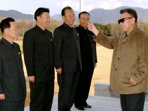Kim Yong-il'in son fotoğrafları tartışılıyor