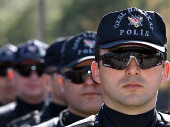 'Demir cop' iddialarına yalanlama