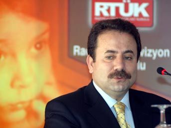 Akman medyayı karıştırdı