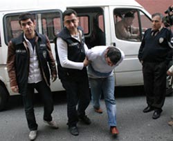 Diyarbakır'da1 kişi daha tutuklandı