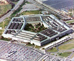 Pentagon'un bilgisayarlarına virüs girdi