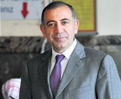 CHP'li başkan türbanlıya 'Hayır' demek faşistlik