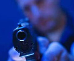 Mustafa Eresin'e silahlı saldırı  