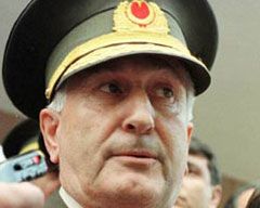 Mehmet Ali Birand'tan 10 yıllık andıç isyanı