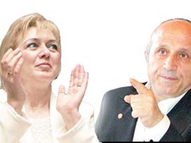 Yaşar Nuri karısının korkusundan evden kaçmak istiyor