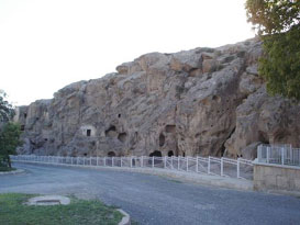 Tek ?Gülen? Meryem Ana Türkiye'de