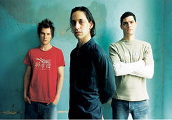 Duman Grubu Ayetleri dalgaya aldı