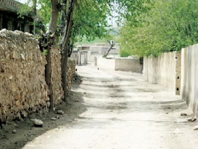 Bu köyün erkekleri nerede?