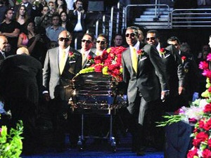 Michael Jackson'a görkemli veda