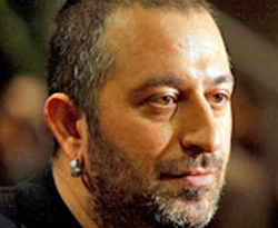 Cem Yılmaz'dan örnek davranış 