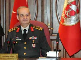 İlker Başbuğ Svat Vadisi'nde