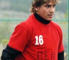 İdmana 'Ben malım' yazılı tişörtle çıktı