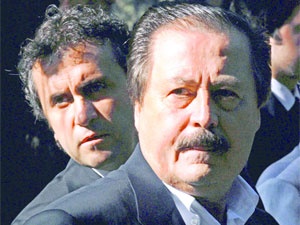 Cavit Çağlar'a 22 ay hapis cezası