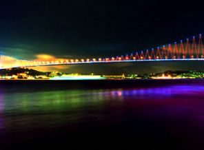 Sahibinden satılık köprü!