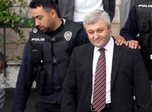Tuncay Özkan CHP'den aday adayı Tuncay Özkan CHP'den aday adayı