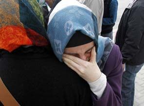 Ankara'nın gözü önünde başörtüsü zulmü