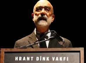 Hrant Dink Ödülü Ahmet Altan'a verildi
