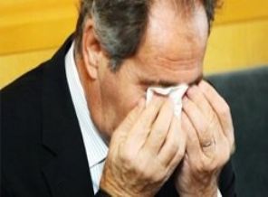 Bakan Günay gözyaşlarını tutamadı