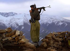 PKK’nın yeni üssü Suriye!