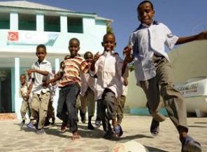 Somalili yetimler Türkiye'ye emanet Somalili yetimler Türkiye'ye emanet
