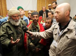 Kaddafi'nin oğlu yakalandığında ne yaptı?