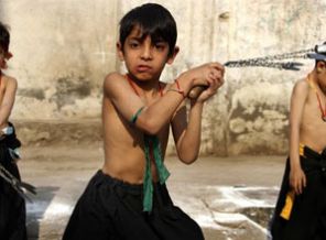 Pakistan'da 'Muharrem' matemi