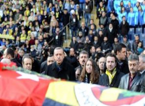Lefter son yolculuğuna uğurlandı