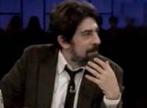 Okan, Ağca'nın nişanlısını fena bozdu!