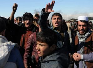 Afganistan'daki ateş Pakistan'a sıçradı