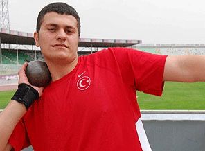 'Gülle atma da neymiş?' dedi rekor kırdı