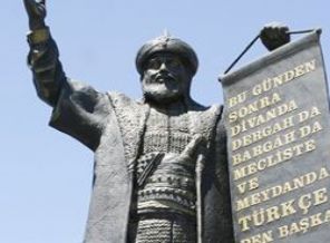 Karamanoglu Mehmet Bey Turkceyi Resmi Dil Ilan Etti Timeturk Haber