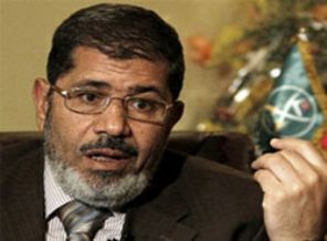 Mısır'da Mursi ve Şefik ikinci turda