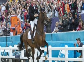 Binicilikte altın madalya Büyük Britanya'nın