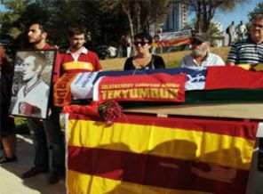 Metin Kurt toprağa verildi