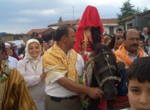 Bir başka olur yörük düğünü!