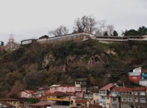 Osmanlı'nın ilk sarayına Orduevi engeli