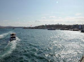 Güneşli hava İstanbullulara kış mevsiminde yazı yaşatıyor