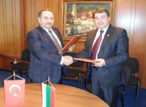 Türk çiftçisinin ürünleri Bulgaristan marketlerinde