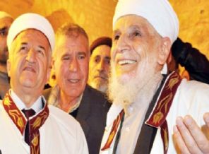 Doğu medreseleri gelecekten ümitli