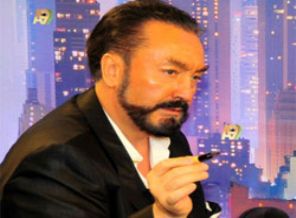 'Arkadaşlarım mason localarında Kuran ve İslam dersleri vermeye başladılar'